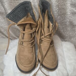Lands' End Tan Suede Lace-Up Ankle Boots with Gray Knit Cuff